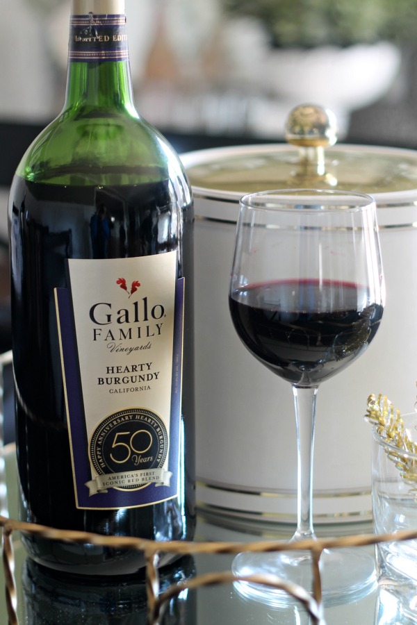 Oscar Party - Heart Burgundy Gallo Wine