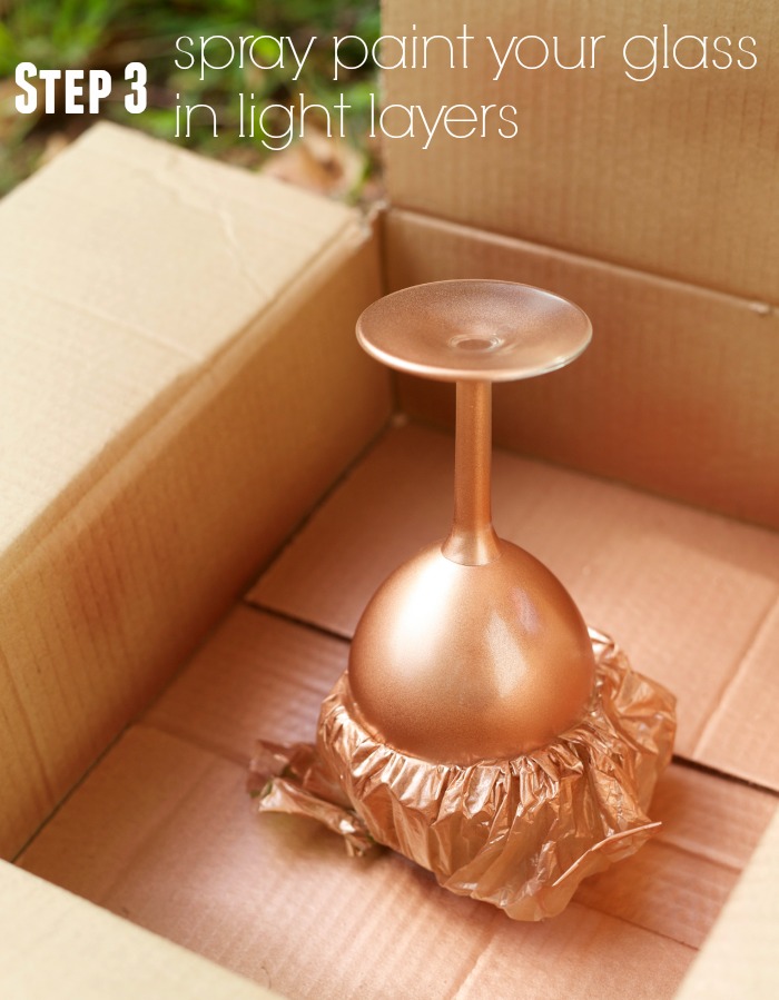 DIY Copper Dipped Wine Glass | PartiesforPennies.com | #Thanksgiving #fall #copper #entertaining
