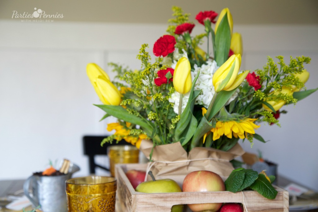 Centerpiece, Floral arrangement, Easter, Party, Farmers Market, Dessert, Recipe, Garden, Farm, #SnackPackMixins