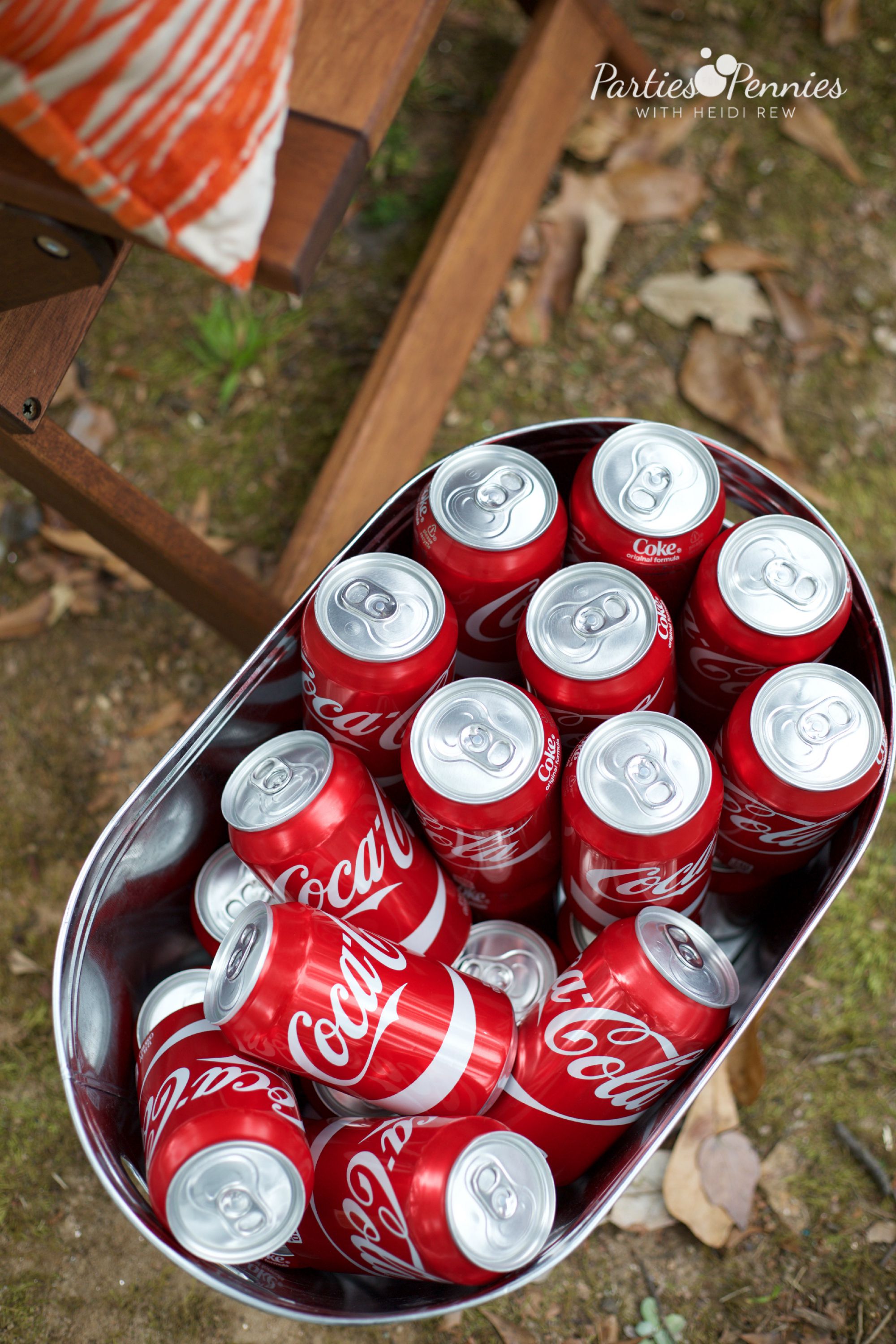 Coca-Cola Fall Football Sam's Club | How to Throw a Tailgate Party |PartiesforPennies.com | #tailgate #floridagators #universityofflorida #shareyourspirit 