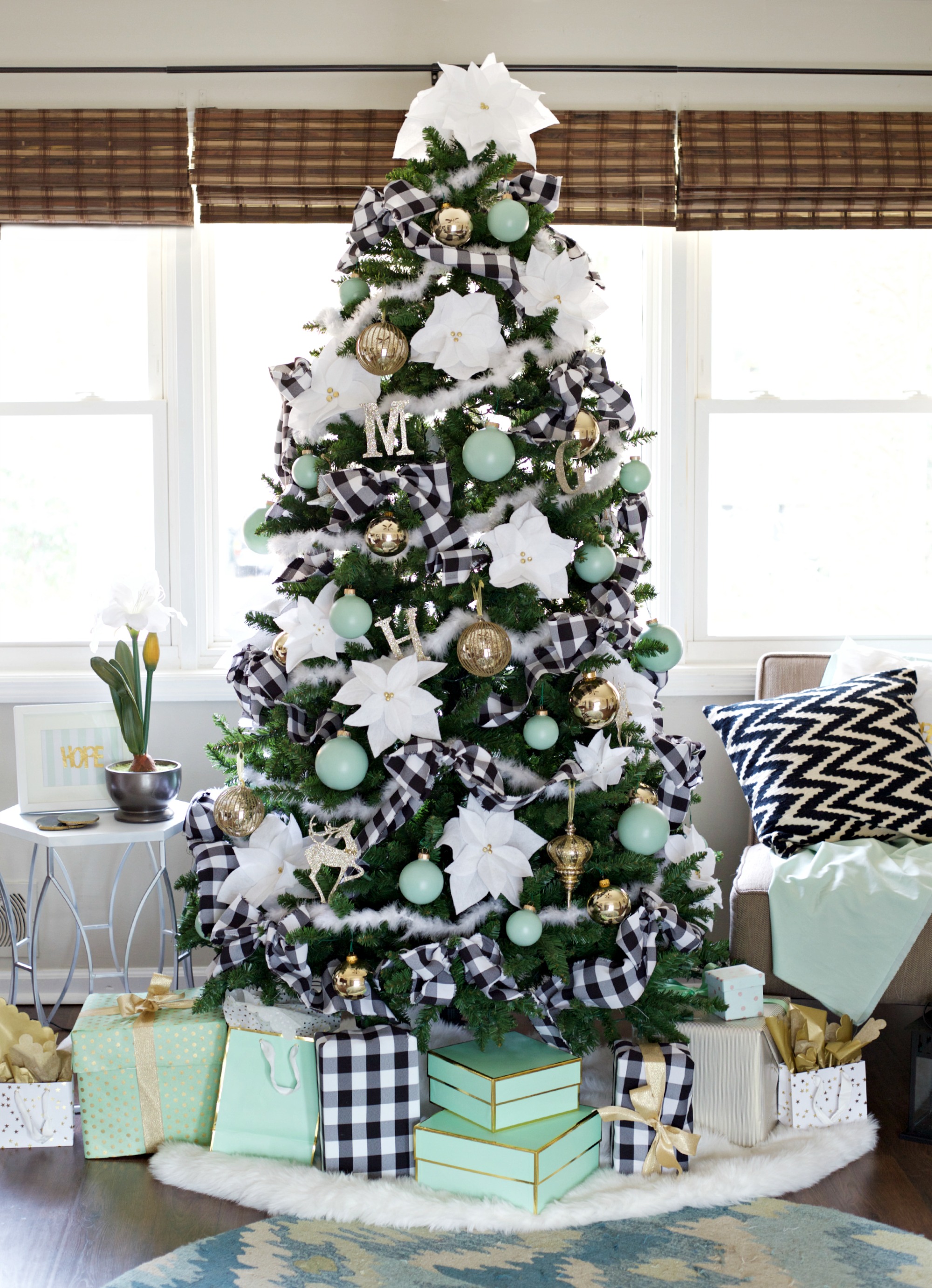 Black and White Flannel Pattern Garland - Modern Christmas Tree With White And Turquoise Blue Accents