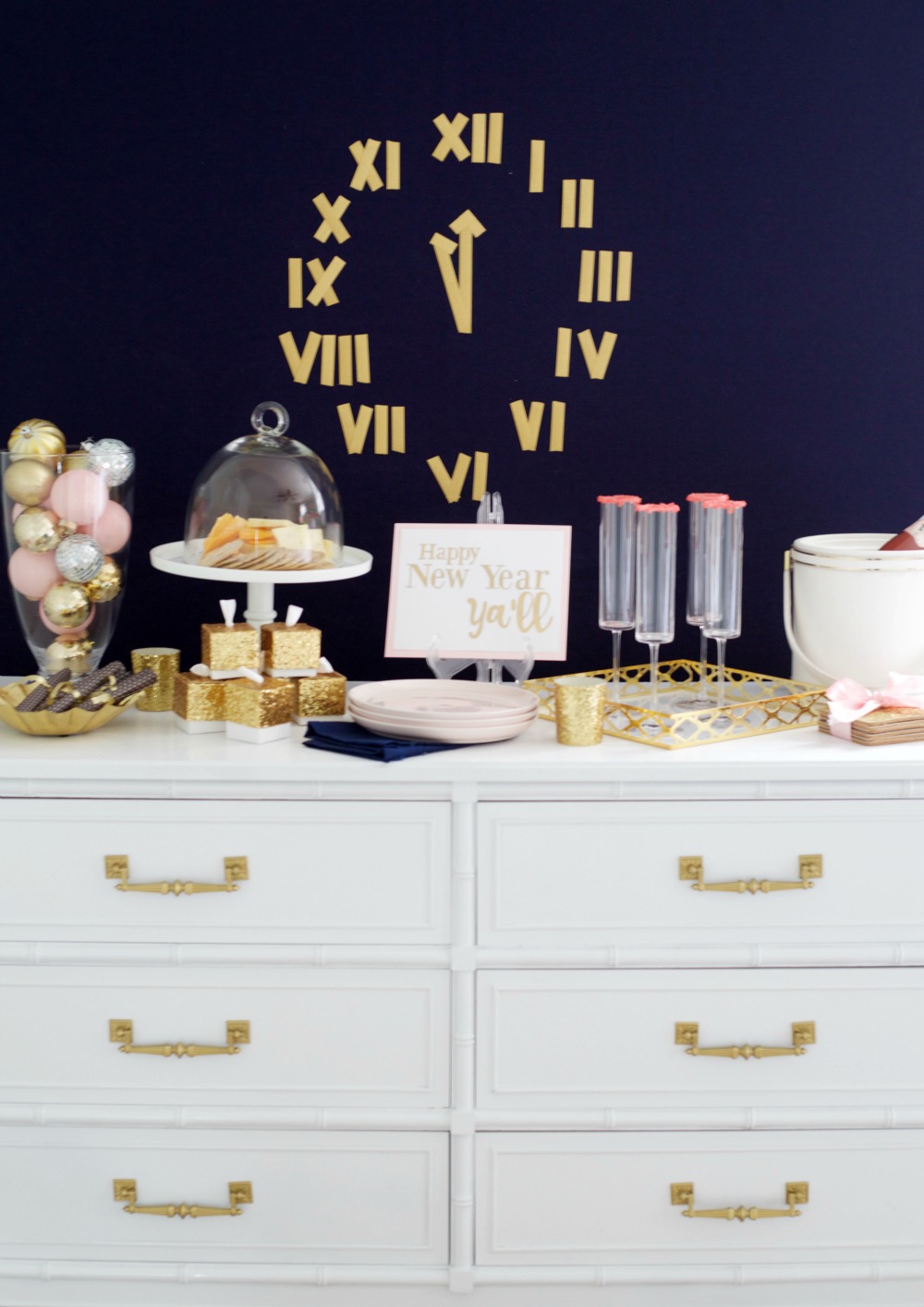 6 Budget-Friendly New Year's Eve Party Ideas by PartiesforPennies.com | NYE, Navy and Pink,