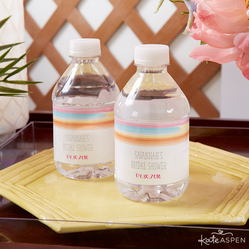 Everything you need to throw a Palm Spring Inspired Bridal Shower! Check out this Pineapple and Palms Bridal Shower with Kate Aspen on PartiesforPennies.com | Water Bottle Label