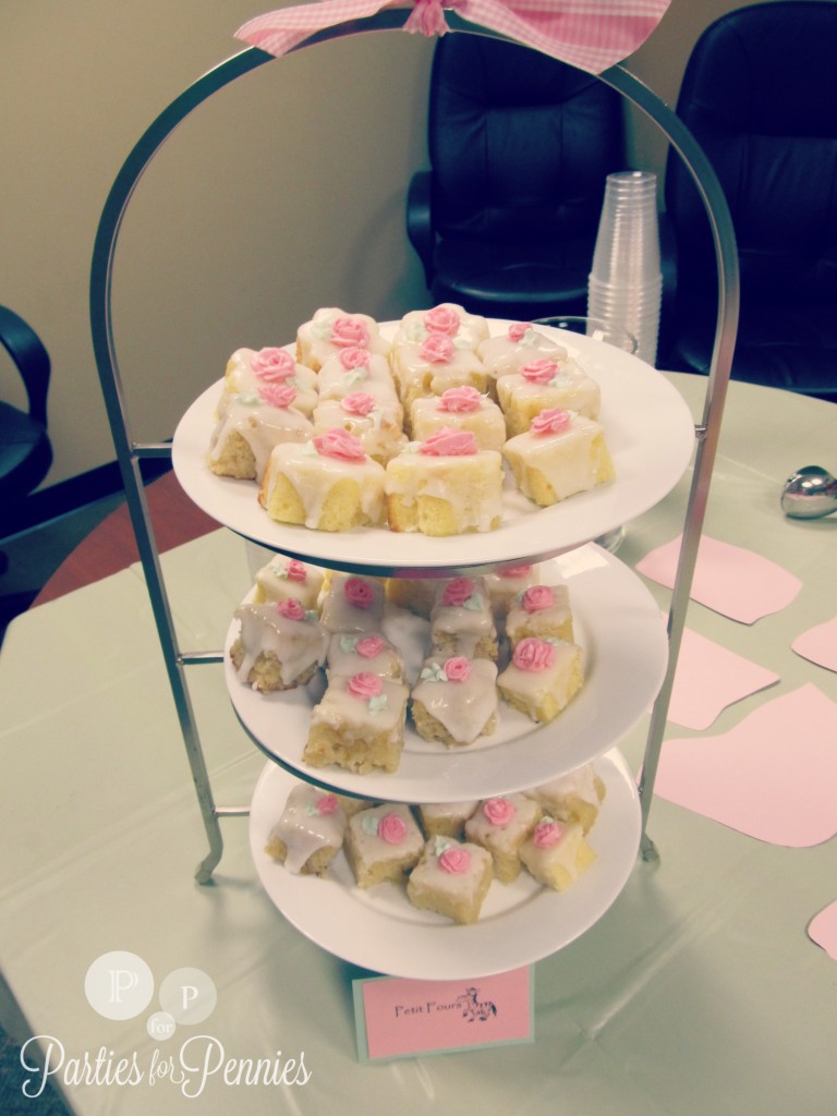 50 Ideas for Planning a Baby Shower | PartiesforPennies.com | Baby Shower at Work