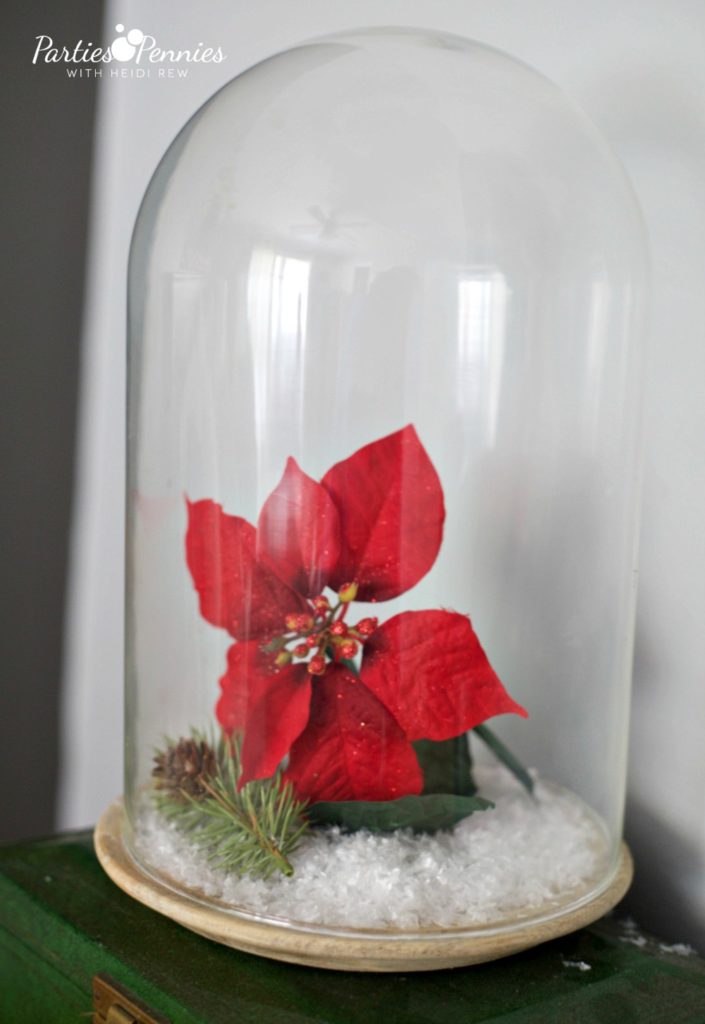 Christmas Home Tour by PartiesforPennies.com | Red, Green, Plaid, Christmas Decorations, Poinsettia