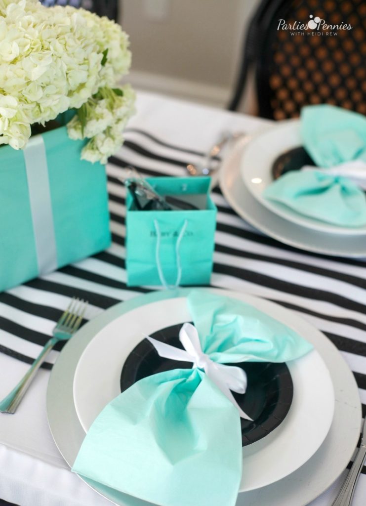 Breakfast at Tiffany's Baby Shower_Placesetting