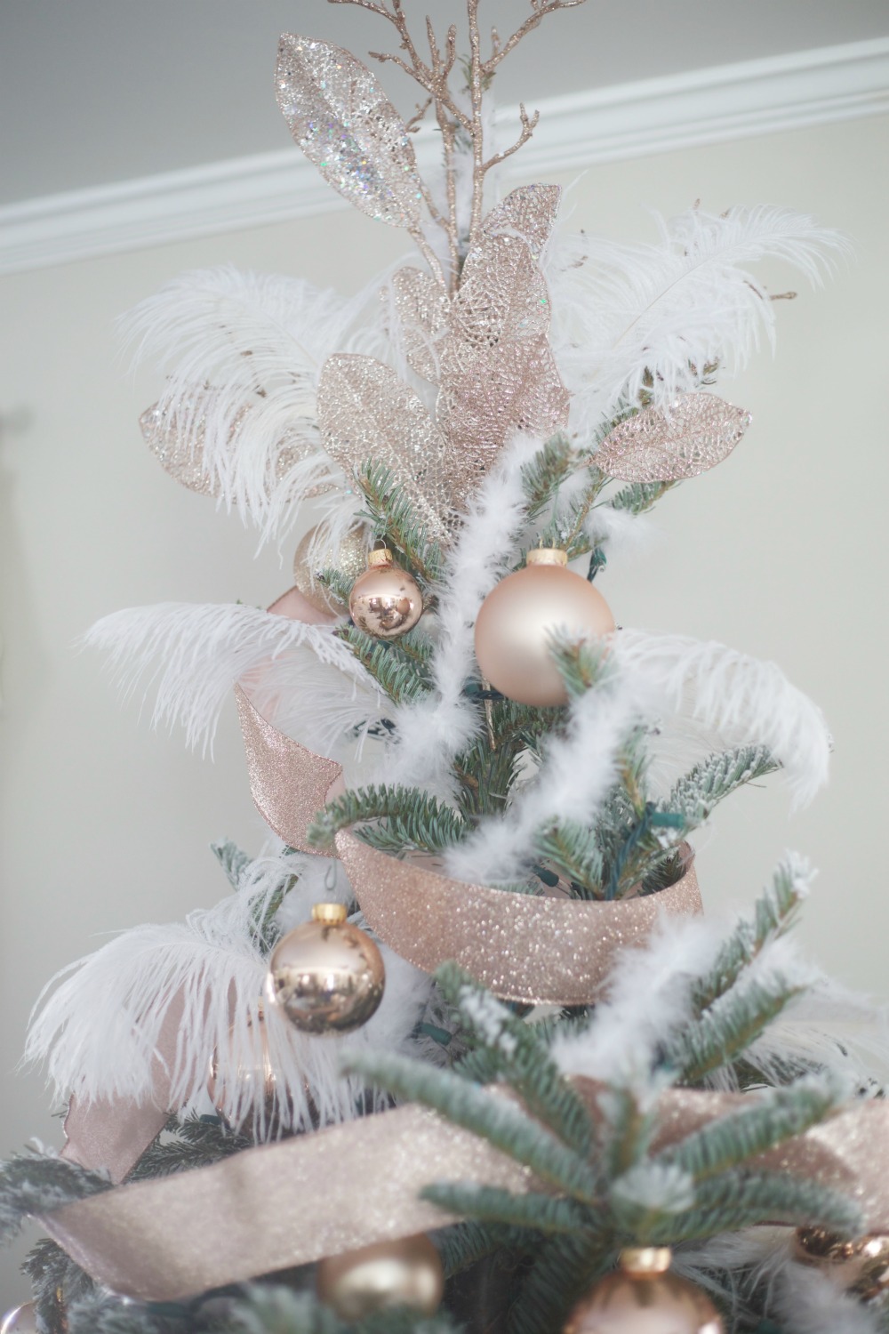 Rose Gold Christmas Tree Topper | PartiesforPennies.com