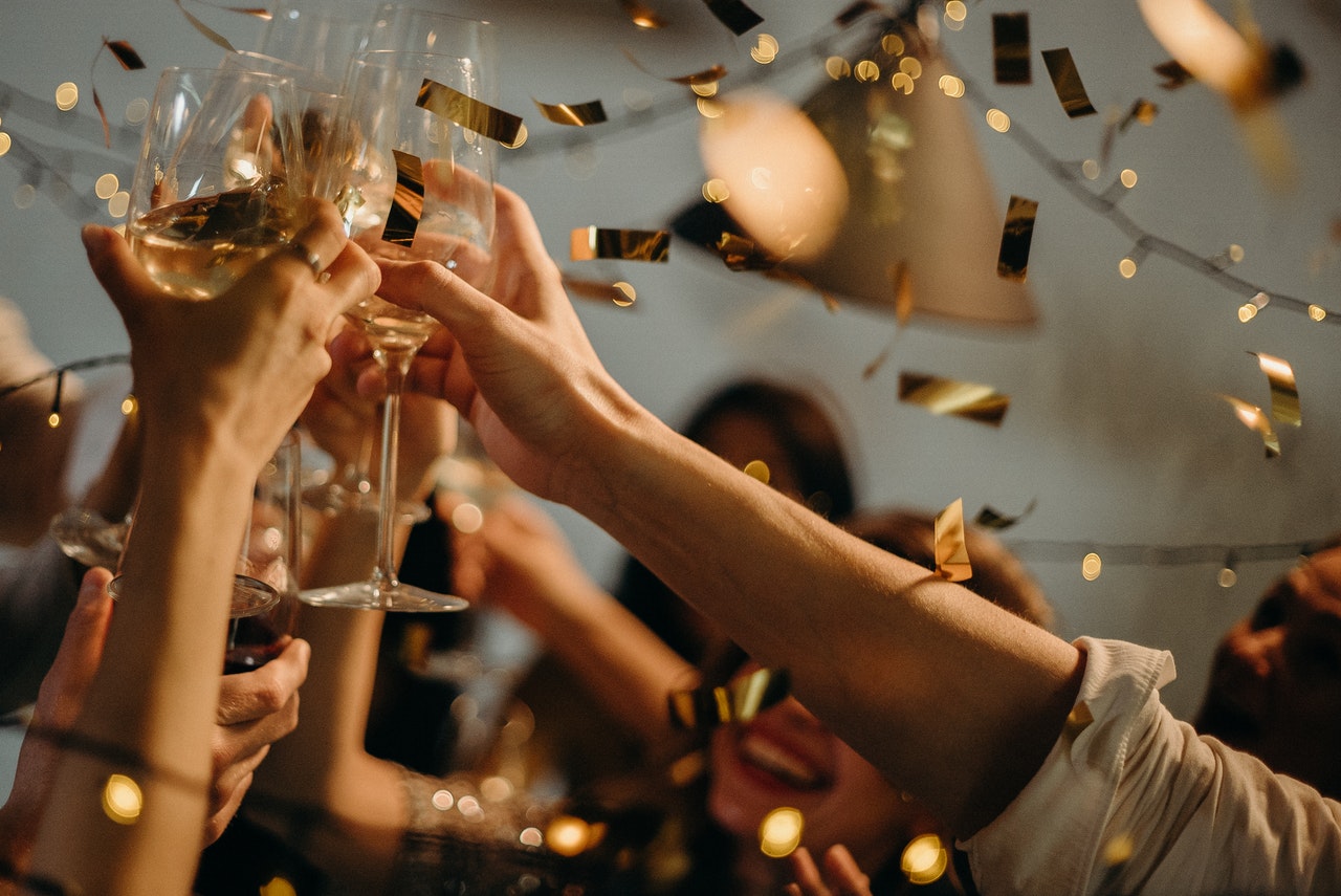 15 Awesome Ideas for an GrownUp Party Parties for Pennies
